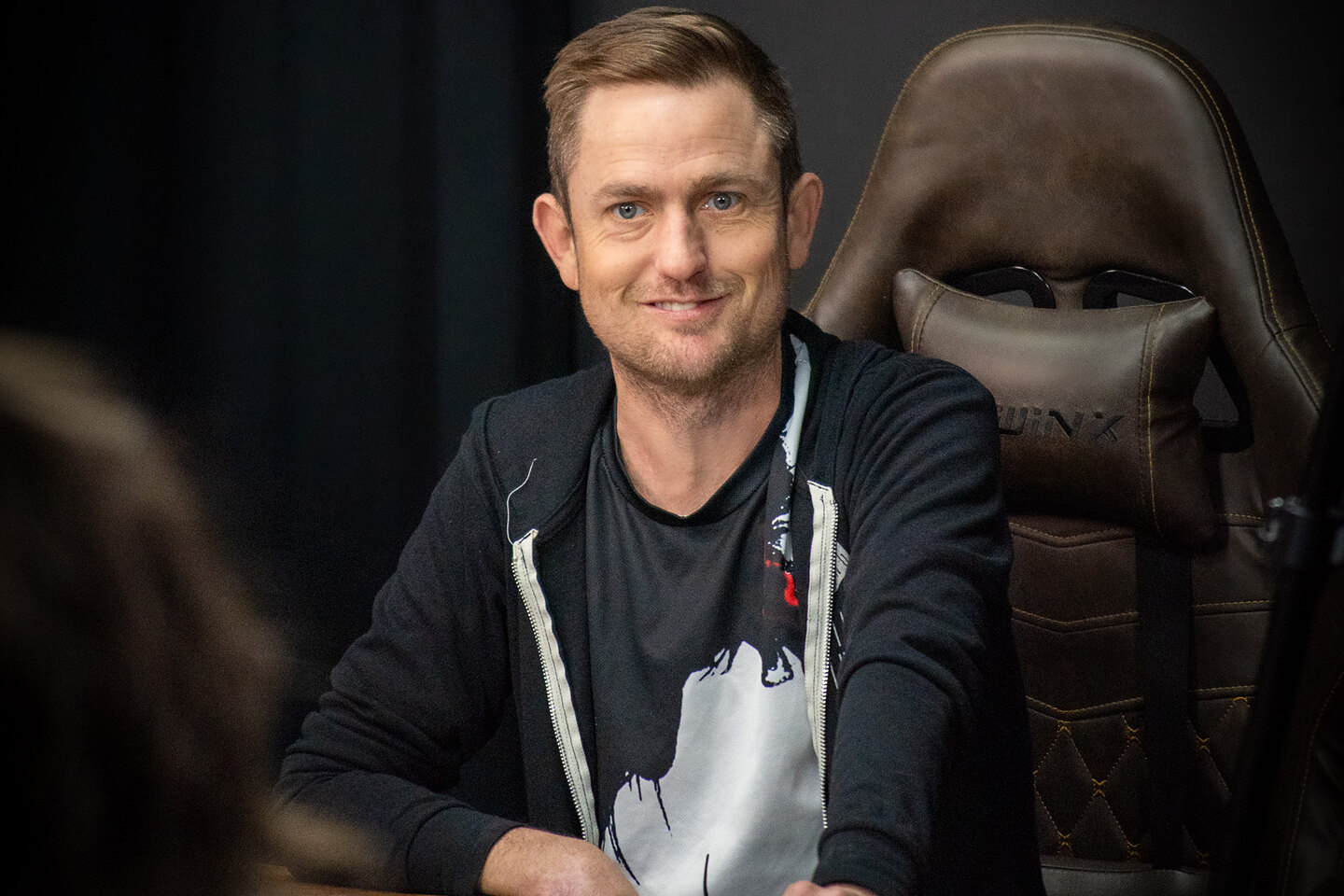 Matthew Dearing at the coaching desk at Dearing Acting Studio