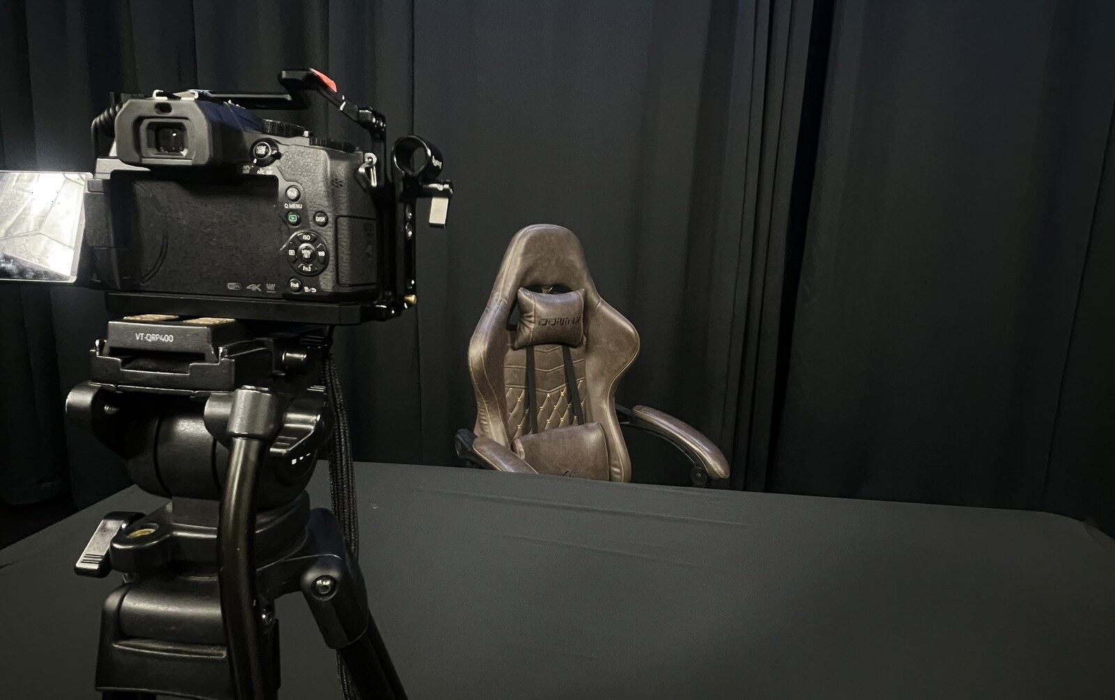 The self tape room at Dearing Acting Studio, camera and lights set against a black curtain